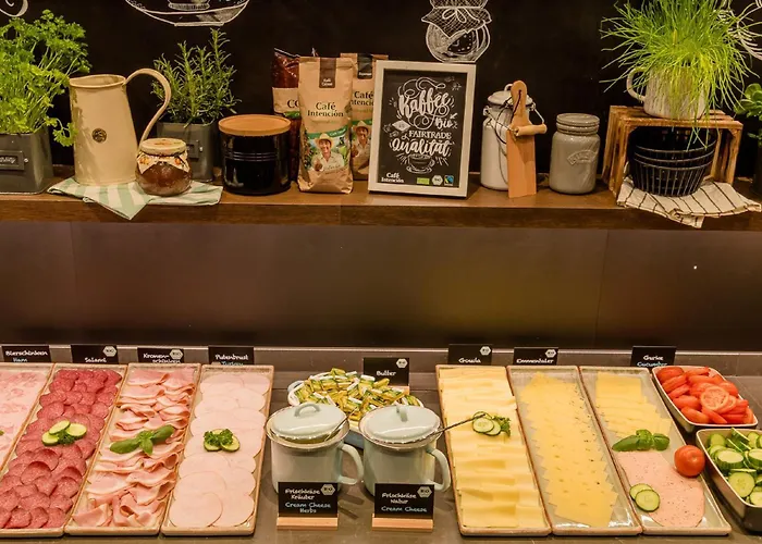 Motel One Hamburg-AlsterAirport Hotel